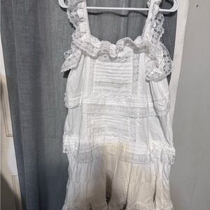NWT.  White Lace Ruffle Dress, XL
